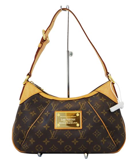 louis vuitton bag lady